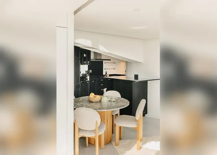 Light House Apartment